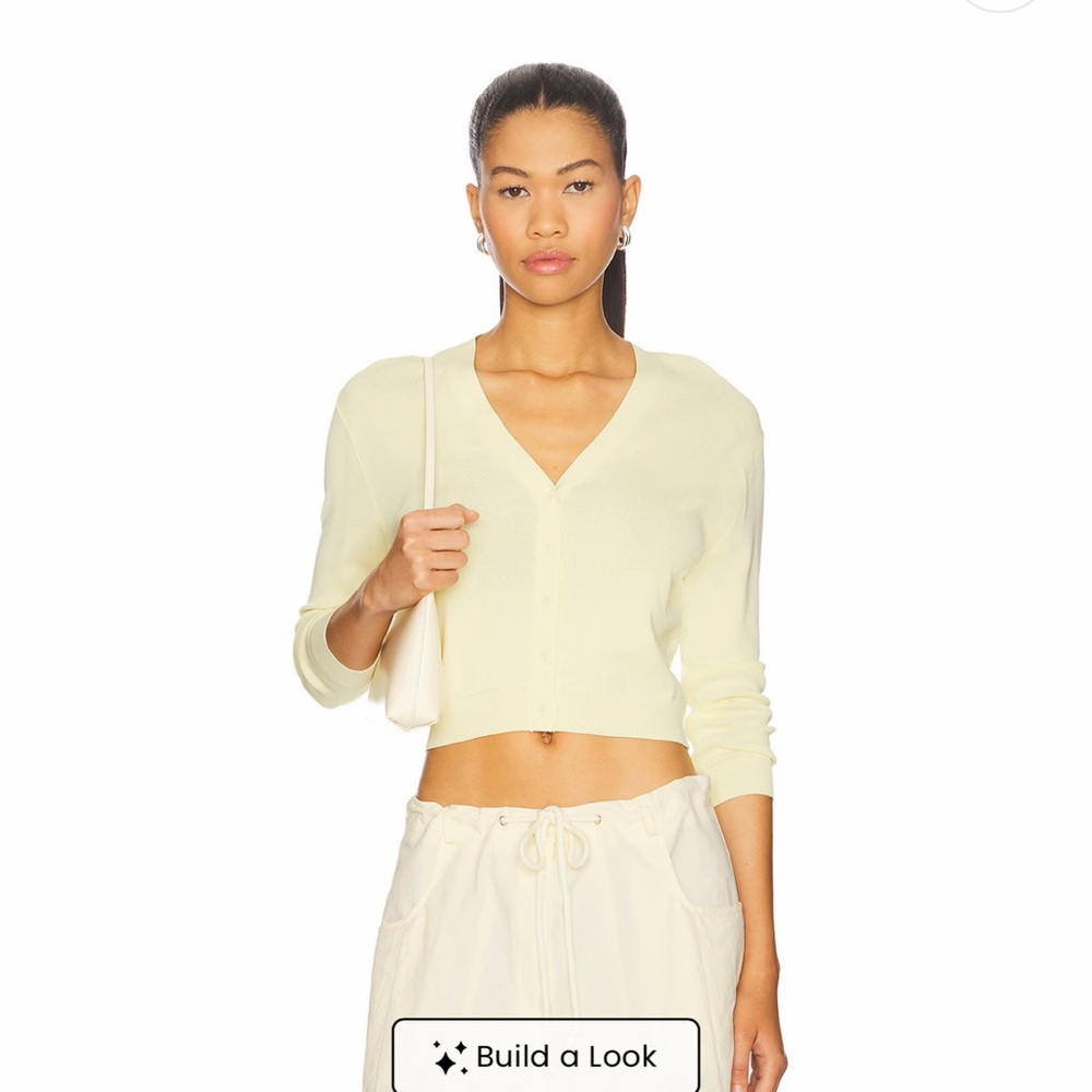 Lioness Cream V-Neck Cropped Cardigan NWT Small